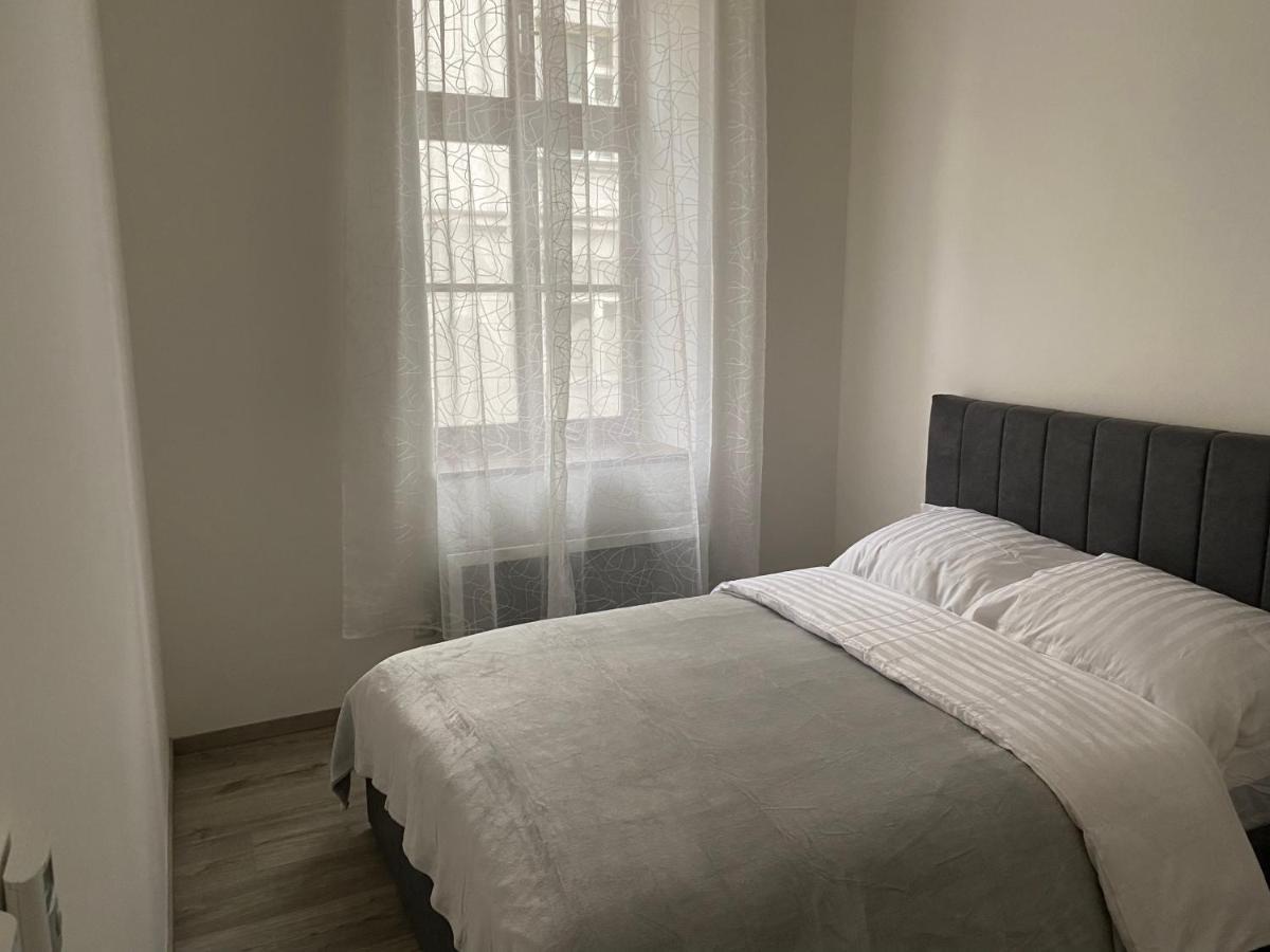 Ferienwohnung Klicperovo 3Kk Hradec Králové Exterior foto
