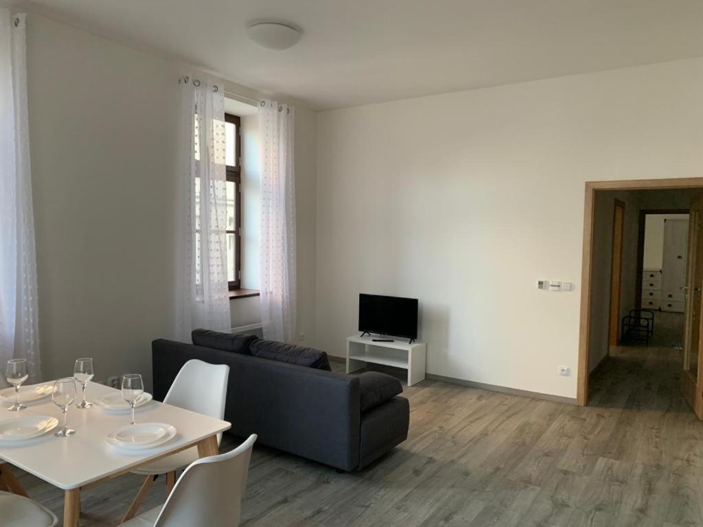 Ferienwohnung Klicperovo 3Kk Hradec Králové Exterior foto